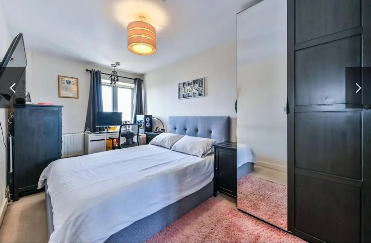 Sunset Heights Bright 2Br With City Views And Free Parking London