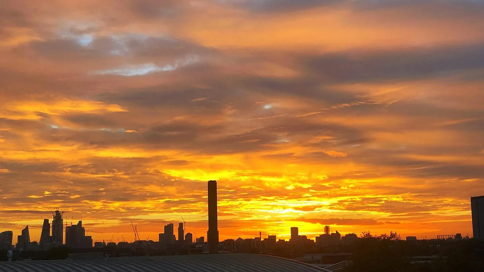 Sunset Heights Bright 2Br With City Views And Free Parking London United Kingdom