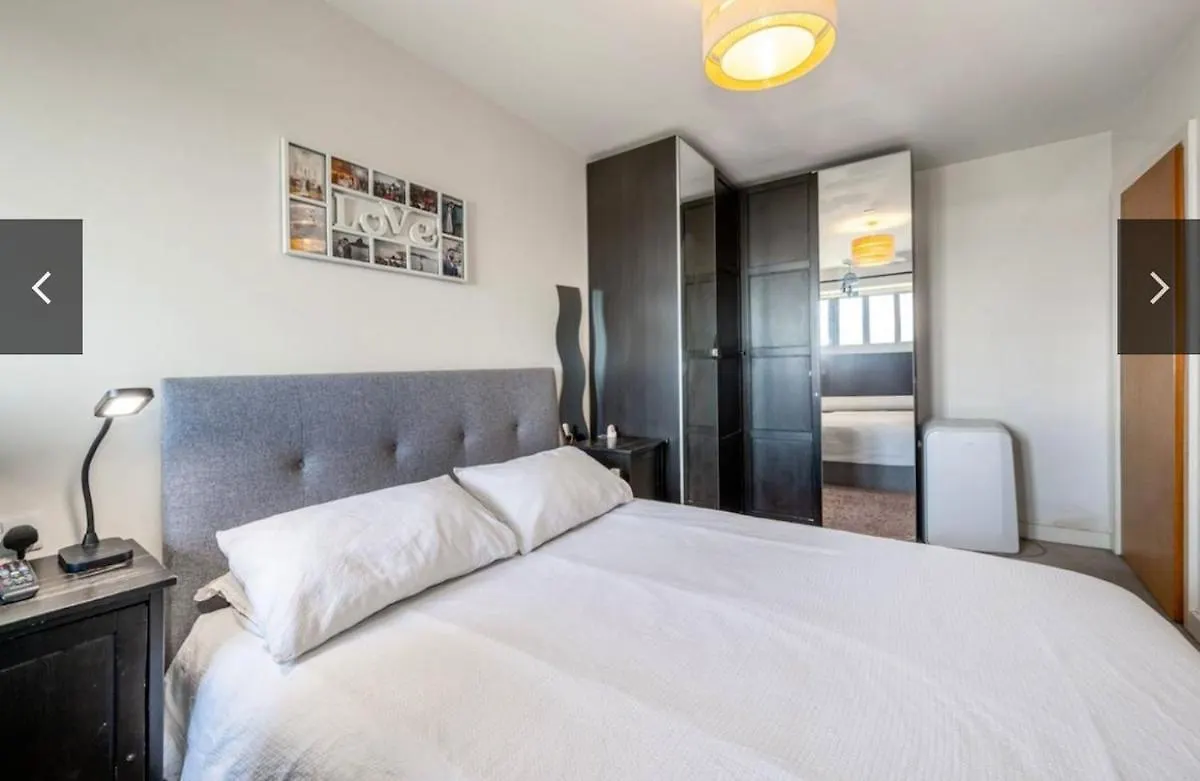 Sunset Heights Bright 2Br With City Views And Free Parking London Apartment